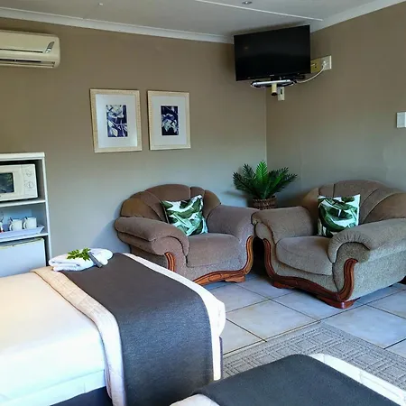 Deja' Blu Bed And Breakfast East London Exterior foto