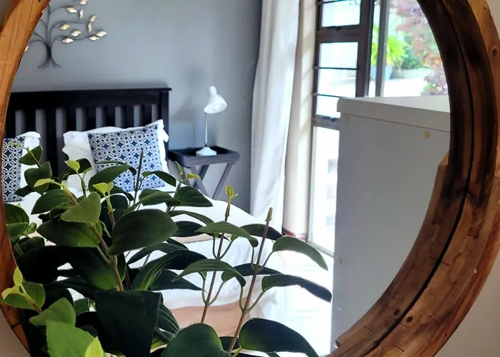 Deja\' Blu Bed And Breakfast